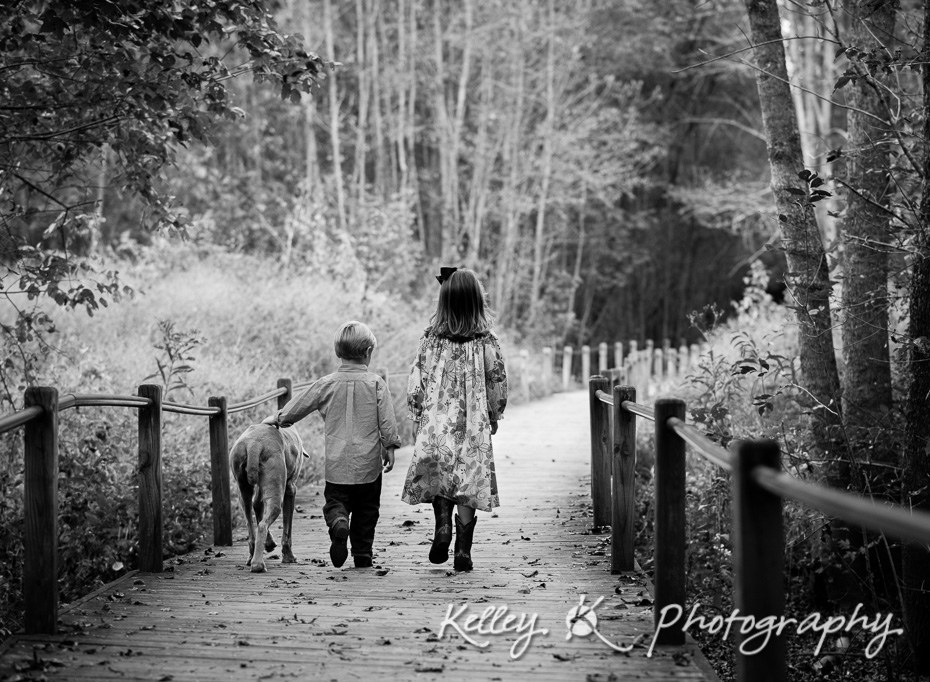Smyrna-Photograher-Family-Nature-Walk-5180-bw