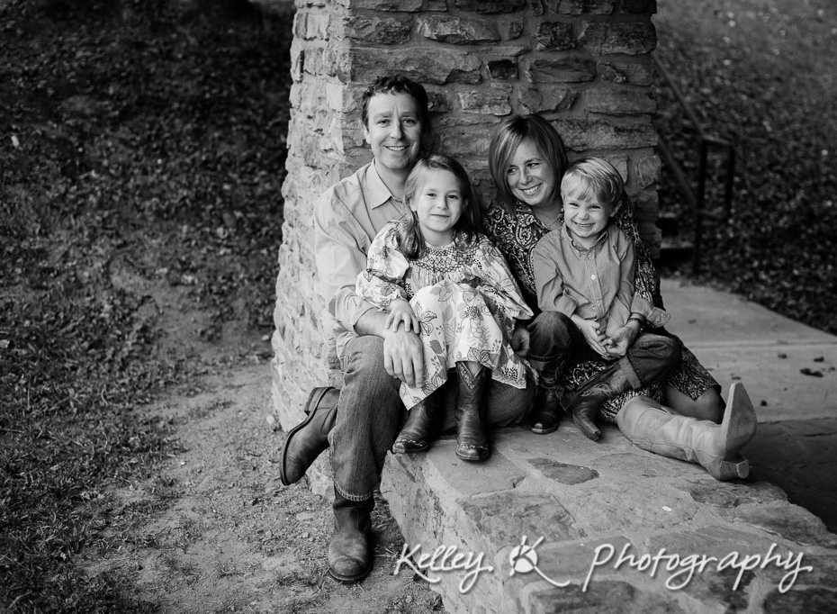 Smyrna-Photograher-Family-Nature-Walk-5479-bw