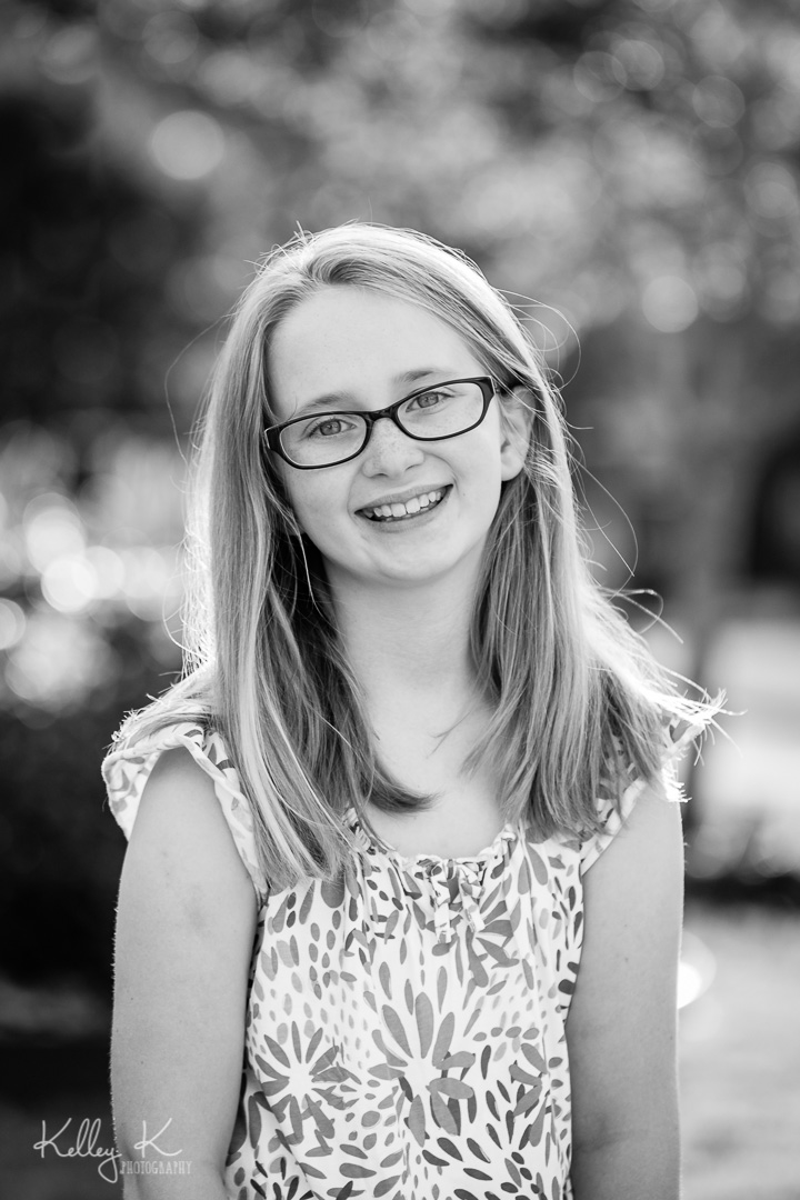 Portrait-girl-backlit-black-white-Facebook-size
